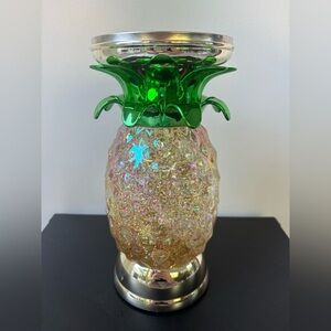 Bath and Body Works Pineapple candle holder light up
